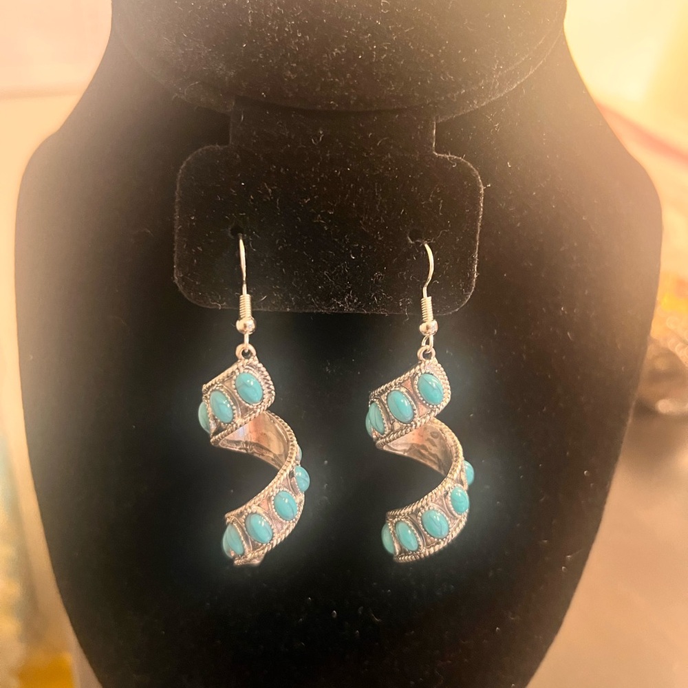 Elegant Silver and Turquoise Spiral Earrings